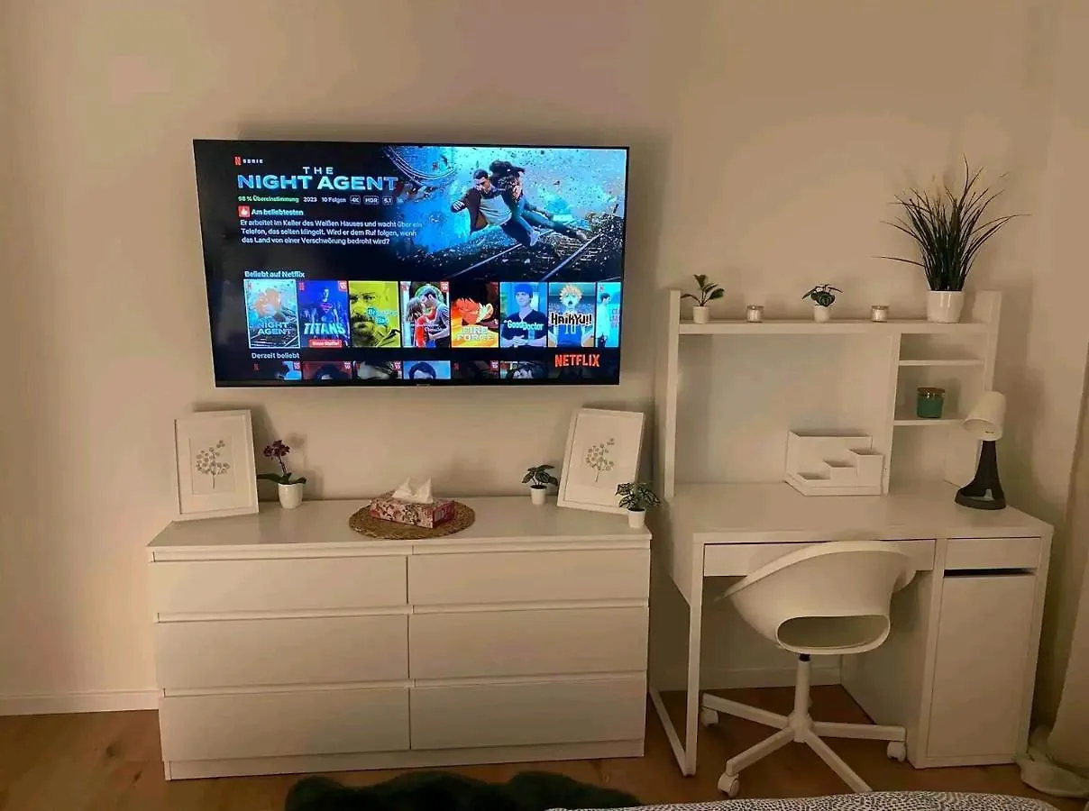 Messe Playmobil Hub: Self Check-In & Netflix Near Nürnberg Apartment Schwabach 0*,